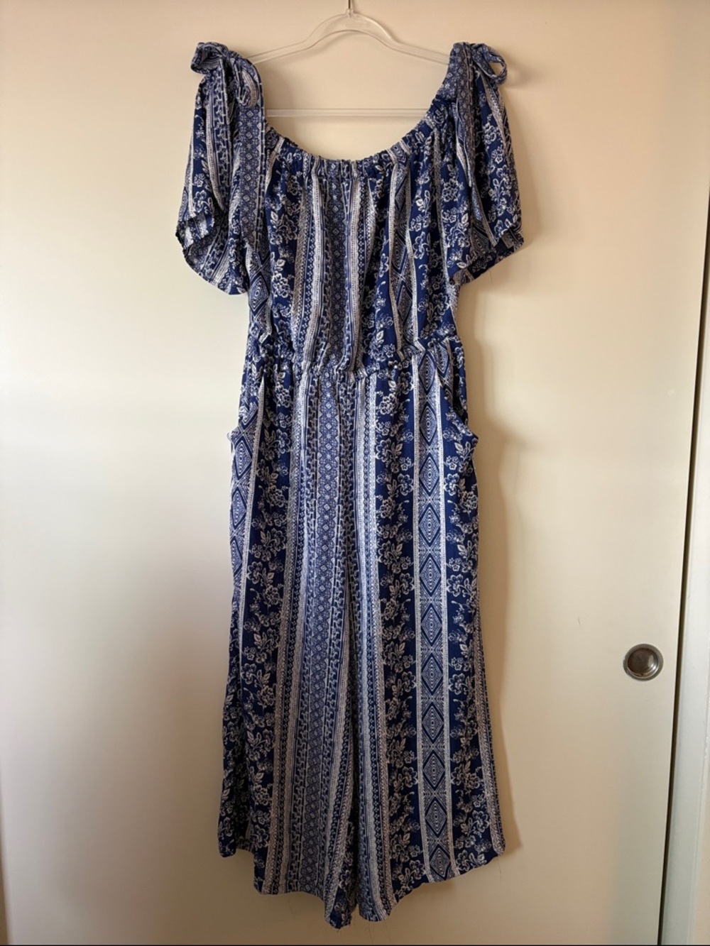AUW Blue and White Printed Jumper with Tie Shoulders & Pockets!!